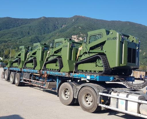 МИНИПОГРУЗЧИК С БОРТОВЫМ ПОВОРОТОМ BAWOO J57